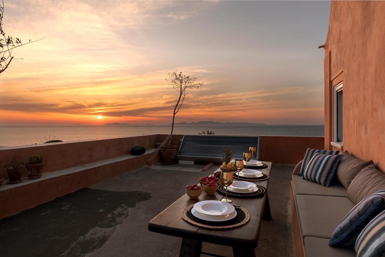 Villa Oasis Oia With Caldera View Exterior photo